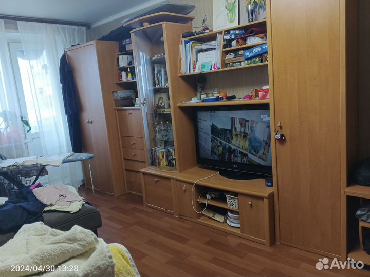 Стенка горка в гостиную бу