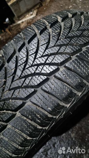 Goodyear UltraGrip Ice 2 195/55 R16 87T