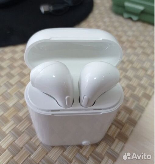 Беспроводные наушники i7mini