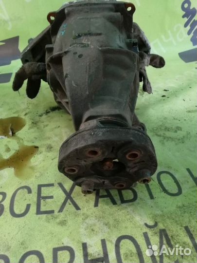 Редуктор задний Mercedes-Benz W212 M271860 2012