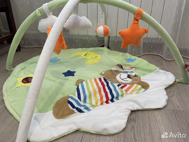 Развивающий коврик