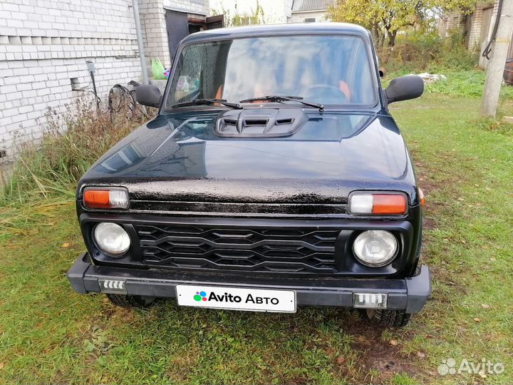 LADA 4x4 (Нива) 1.7 МТ, 2015, 70 000 км