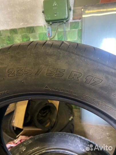 Michelin Latitude Sport 235/55 R17 99V