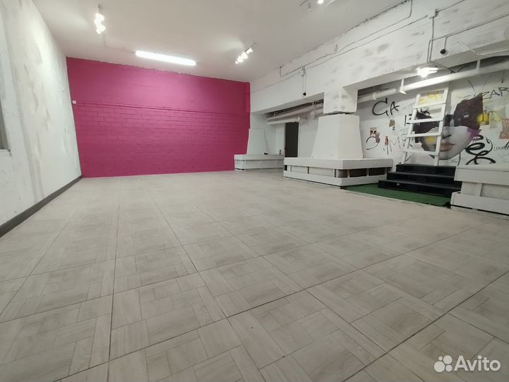 Зал для танцев, йоги, тренировок