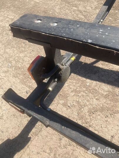 Продам самодельный лодочный прицеп