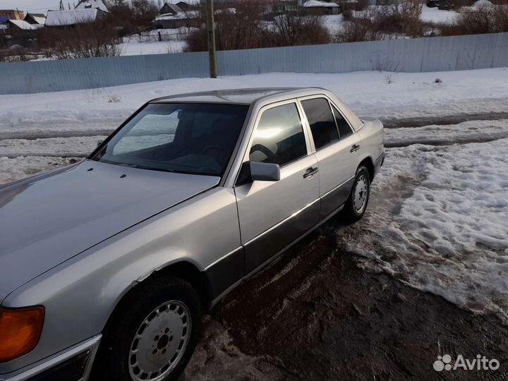 Mercedes-Benz W124 2.3 МТ, 1992, 585 000 км