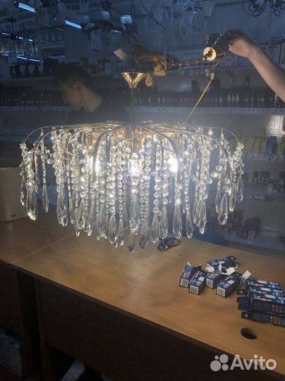 Люстра хрустальная