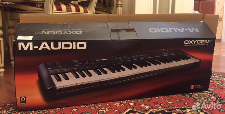 Миди-клавиатура M-Audio Oxygen 61