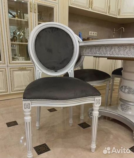 Обеденная группа стол и стулья