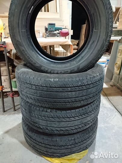 Bridgestone Ecopia EP850 245/65 R17