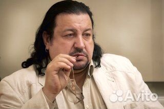 Автографы артистов кино, музыкантов, спортсменов