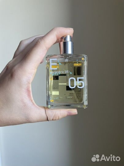 Escentric molecules 05 молекула E05