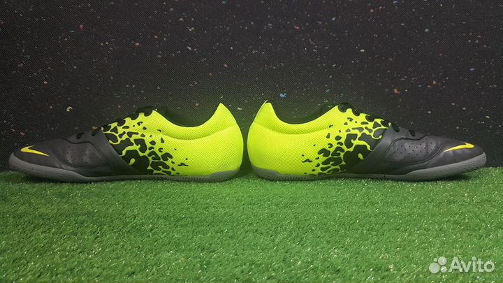 Бутсы / футзалки Nike 5 Elastico 2