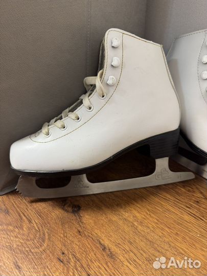 Коньки фигурные