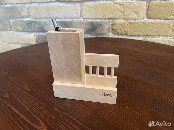 Подставка для визиток и ручек