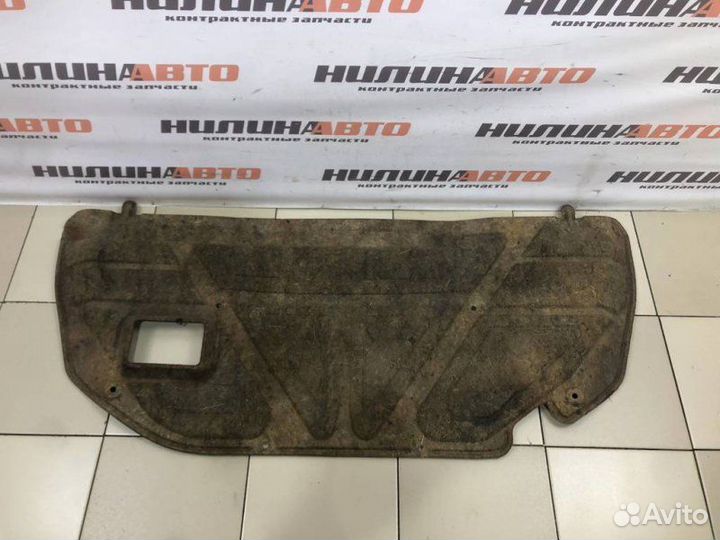 Шумоизоляция капота Mazda 3 Bk хэтчбек 1.6 Z6 2008