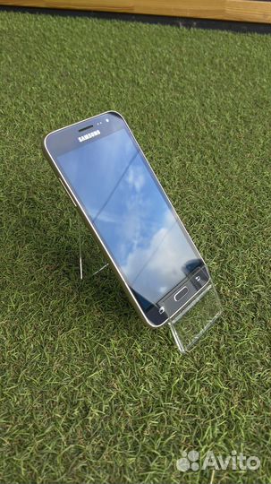 Samsung galaxy j3 2016