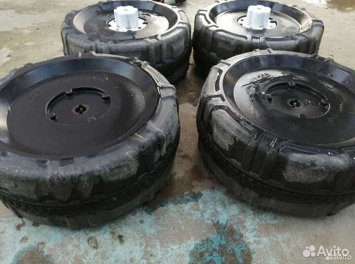 Колеса для детского электромобиля