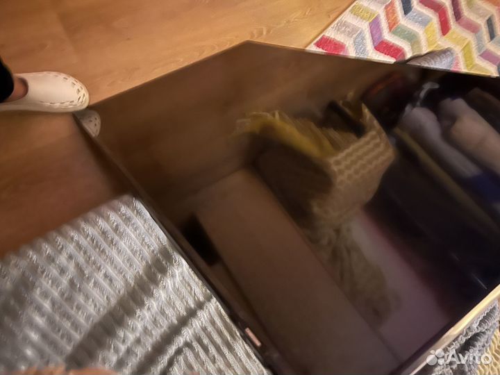 Телевизор на запчасти