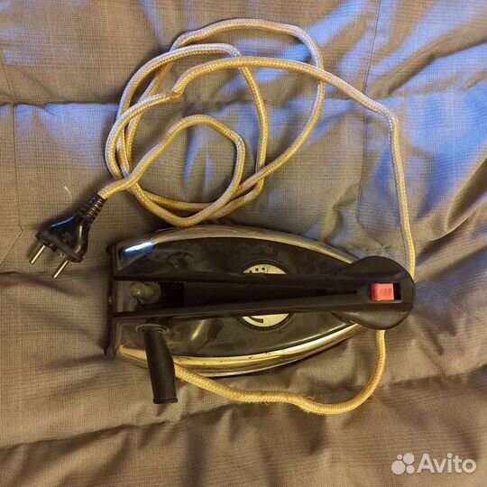 Утюг электрический утп 1000-1,8 220 В, ссср, 1991