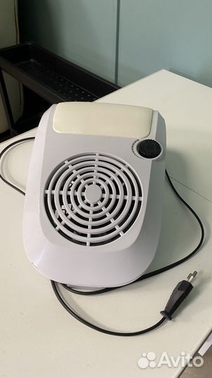 Маникюрный пылесос