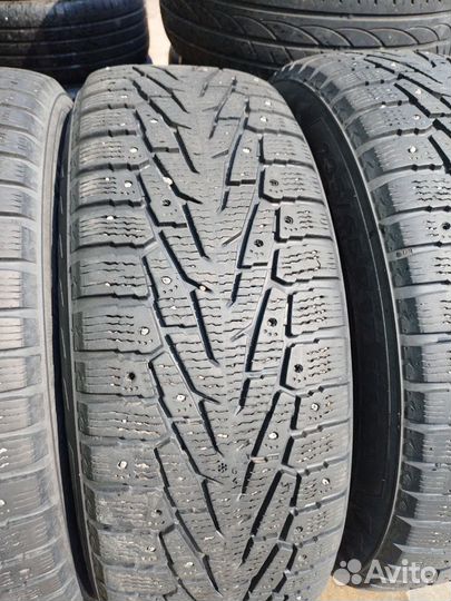 Nokian Tyres Hakkapeliitta 7 235/65 R17