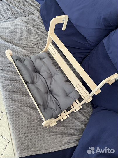 Лежанка для кошек подвесная