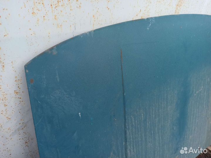 Капот Volkswagen Passat B3