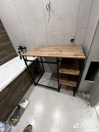 Полка для ванной деревянная