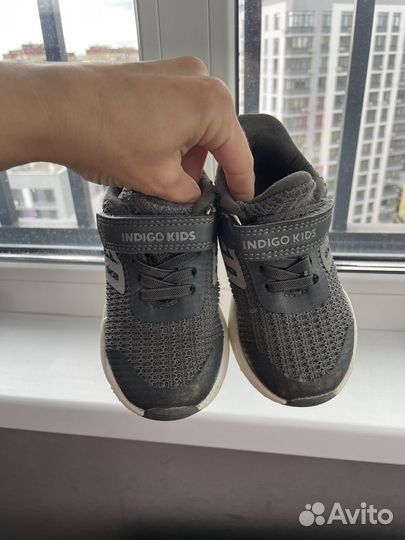 Кроссовки для малышей