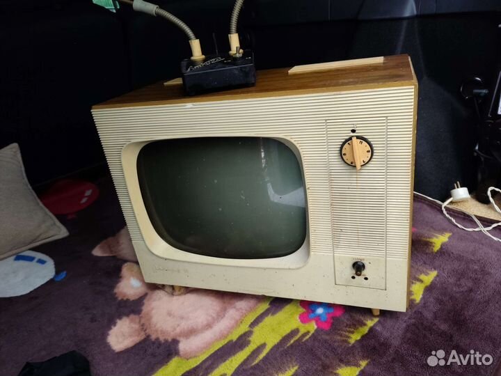 Телевизор рекорд 64-2 1964 год