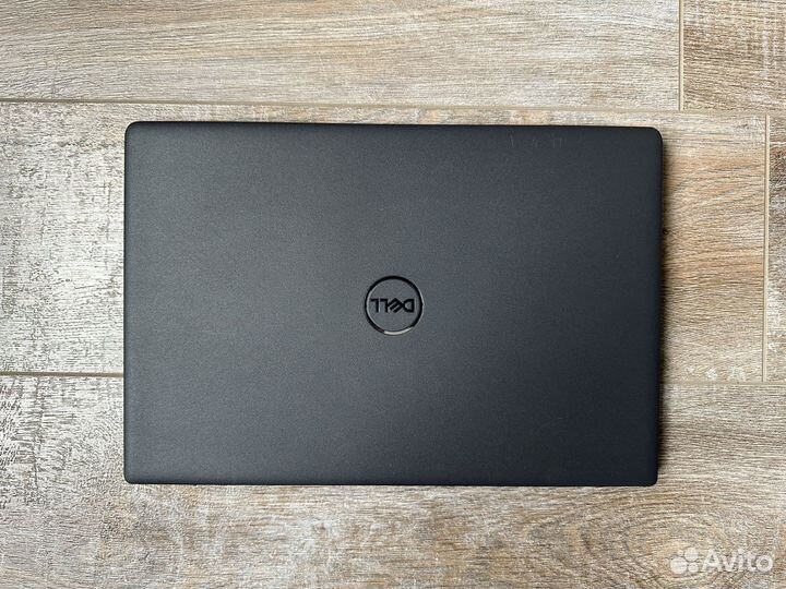 Ноутбук Dell latitude 3510