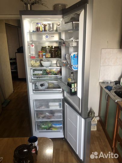 Холодильник,элктропечь