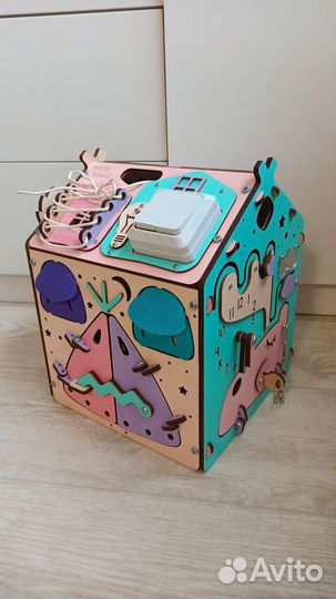 Бизиборд домик со светом