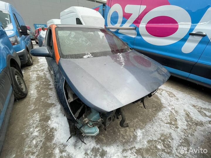 Hyundai Solaris 1.4 AT, 2018, битый, 240 000 км