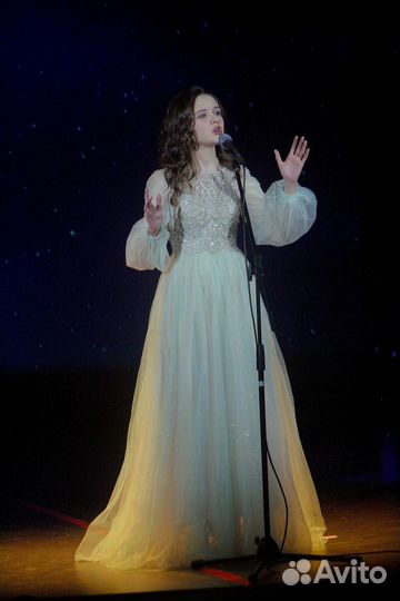 Педагог по вокалу