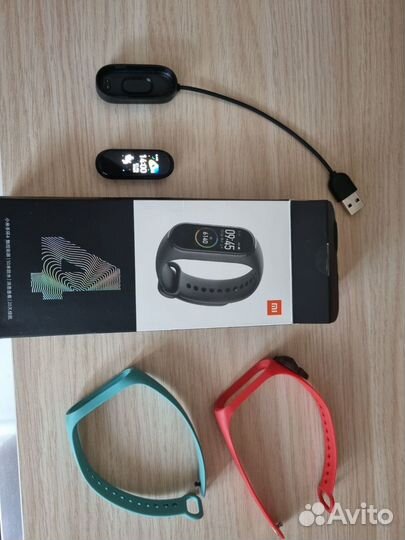 Фитнес браслет xiaomi mi band 4