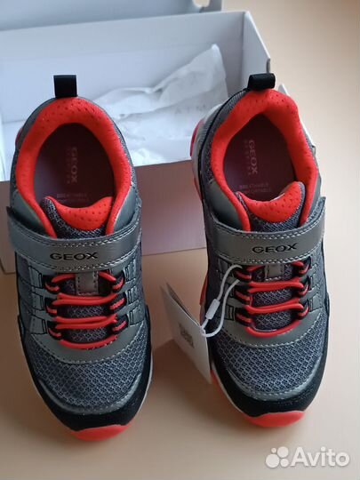 Geox p 29 новые кроссовки