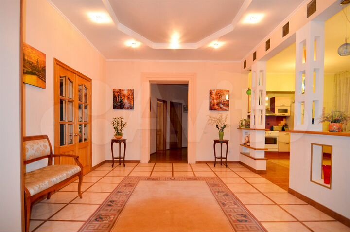 4-к. квартира, 155,8 м², 4/6 эт.