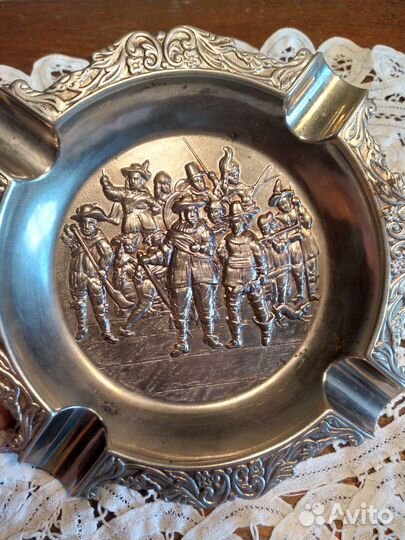 Пепельница серебрение