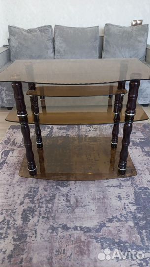 Подставка стеклянная под тв,журнальный стол