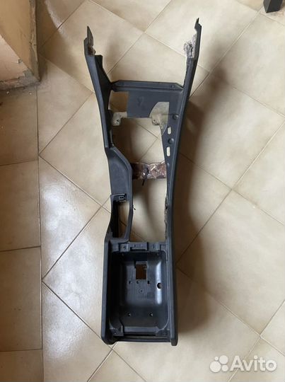 Консоль центральная бмв е39