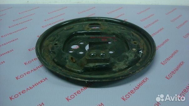 Nissan 44030-3J410 опорный диск левый