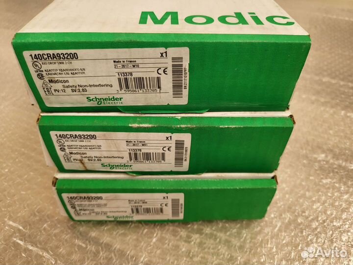 Schneider Electric Modicon 140CRA93200