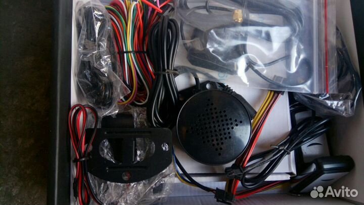 3 в одном GPS трэкер, сигнализация, телефон