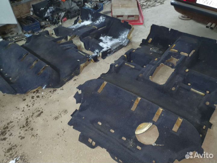 Ковер пола на ренж ровер вог 3