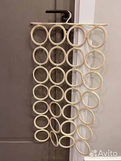 Вешалка для аксессуаров