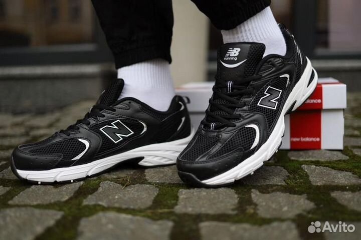 New Balance 530 white black