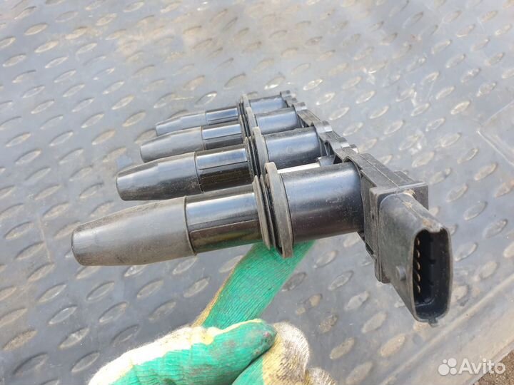 Катушка зажигания Opel Astra H Zafira Астра Зафира