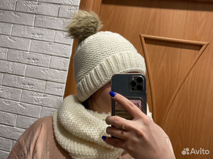 Комплект шапка и шарф женский